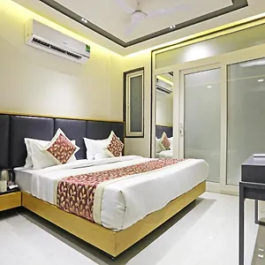Applewood Residency - Offering Free Airport Drop New Delhi